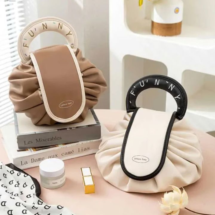Kompakte Make-up-Tasche mit Kordelzug – Elegante Aufbewahrung für Reisen und Alltag