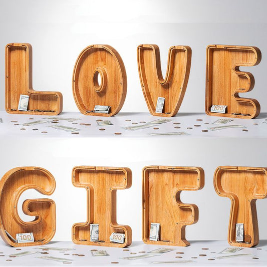 Buchstaben Holz-Spardose – Personalisierbare Geldbox