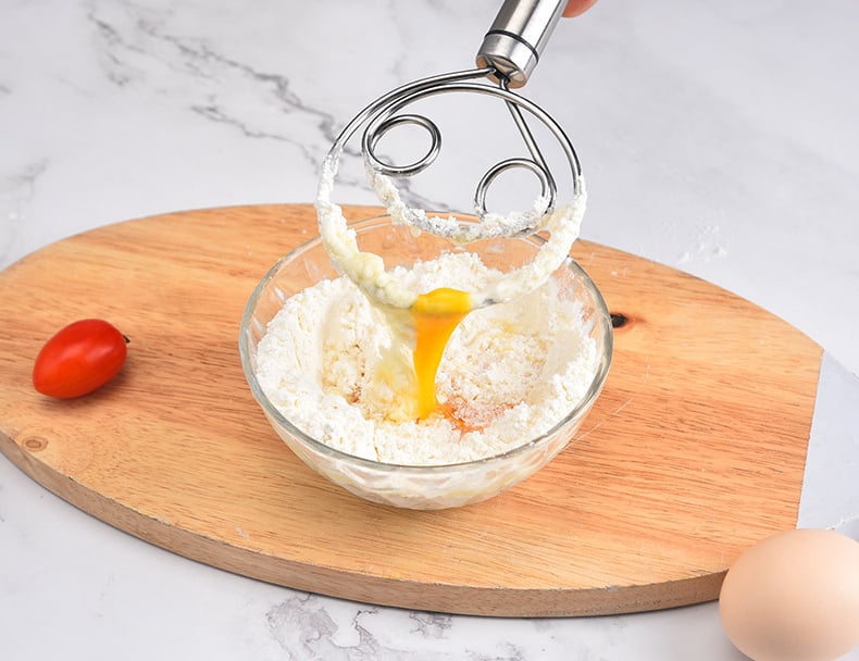 1+1 GRATIS | Lebensmittelechter Edelstahl-Teigmischer – Einfach & Effizient