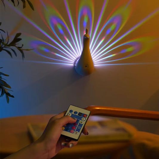 Magische Pfauen-Projektionslampe