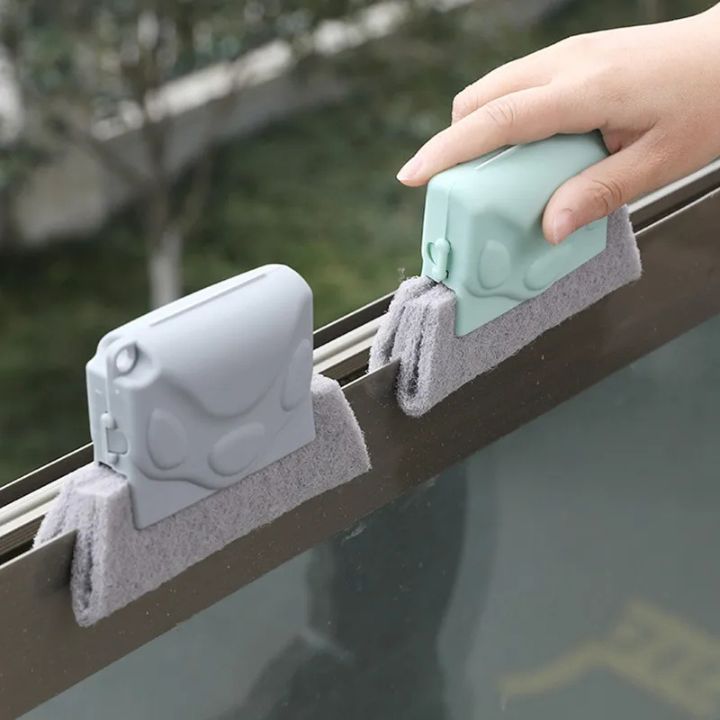 2+2 Gratis | Fensterbürste mit Griff – gründliche Reinigung schmaler Ecken