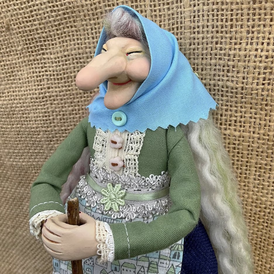 Handgemachte Küchenhexe – Bringt Glück und schützt Ihr Zuhause!