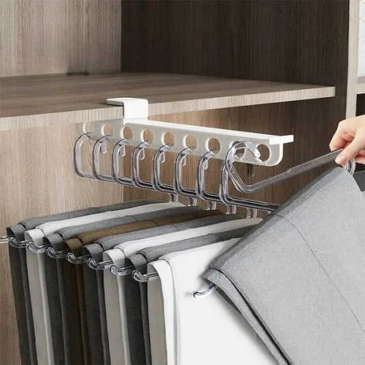 Platzsparender Kleiderschrank-Organizer