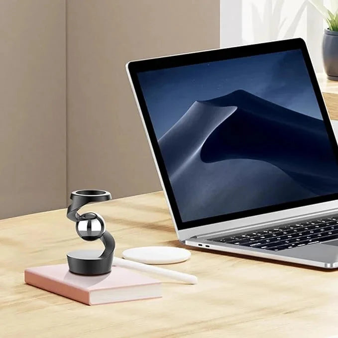 Kinetisches Schreibtischspiel mit schwebender Gravitation