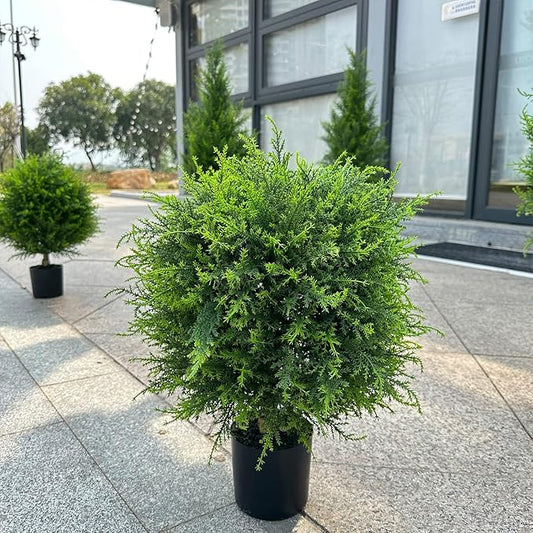 UV-beständiger künstlicher Zedernbaum – Topiary-Kugel für außen & innen