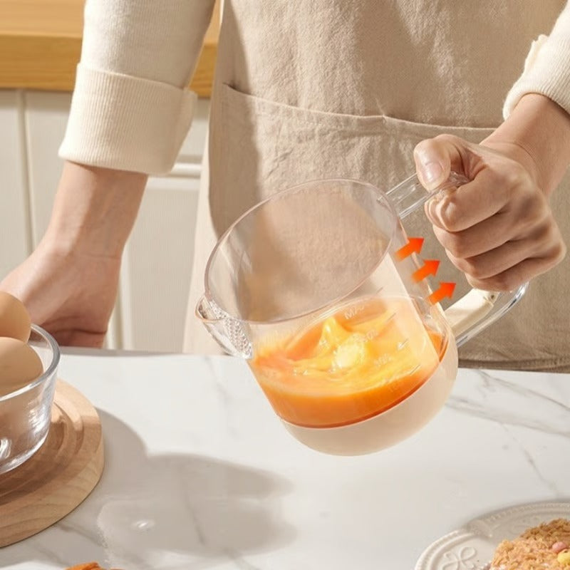 Multifunktionaler Rührbecher für Eier – Manuelle Presse mit Mess- & Filterfunktion