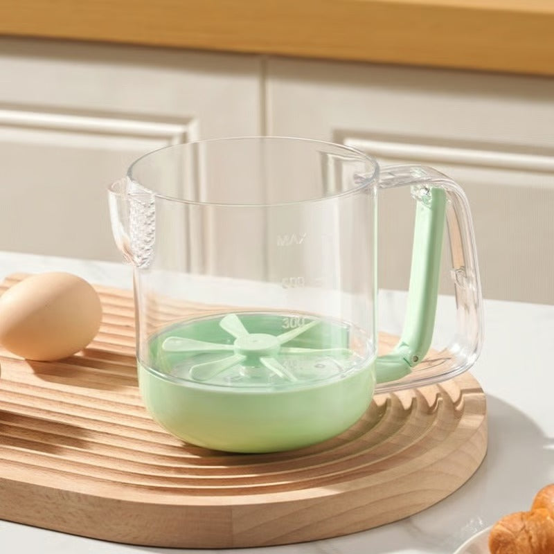 Multifunktionaler Rührbecher für Eier – Manuelle Presse mit Mess- & Filterfunktion