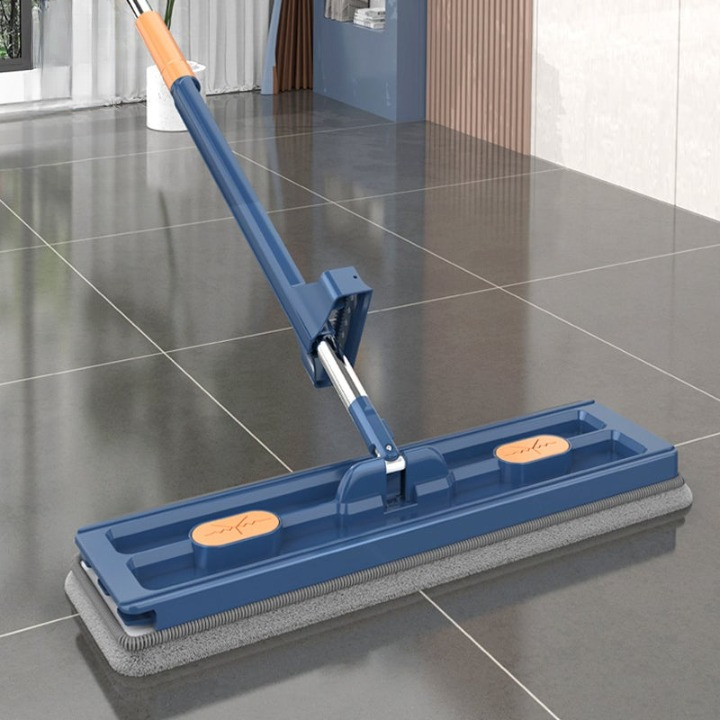 Flachmopp mit Edelstahlstiel und Abstreifer – Hygienische Bodenpflege